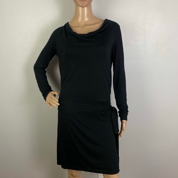NEW HAUTE HIPPIE BLACK LONG SLEEVE OPEN BACK MINI DRESS - Picture 2 of 7
